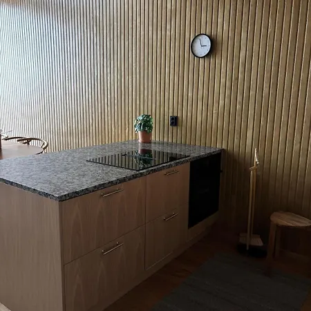 Hupu In Panoramic Views 300m To Gondola Sleeps 12